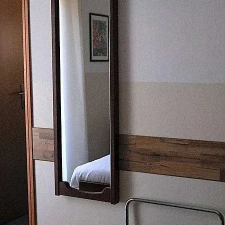 Otel Hb