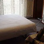 Hb Center Hotel 2*
