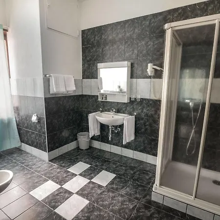 Besso Hotel 2*